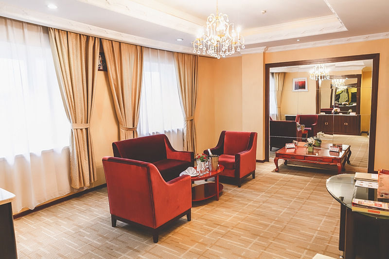 Renion Hills Hotel Almaty Luaran gambar