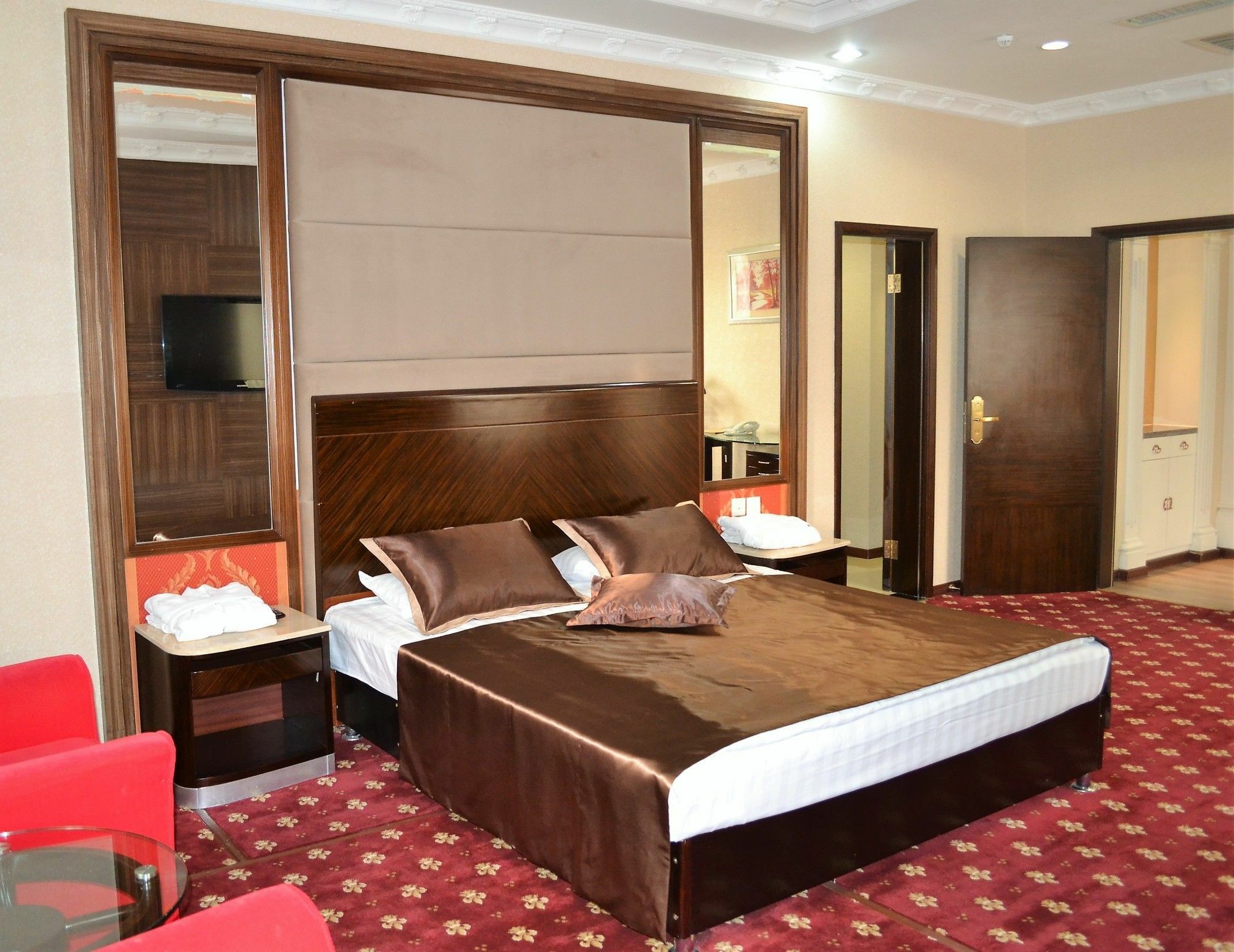 Renion Hills Hotel Almaty Luaran gambar
