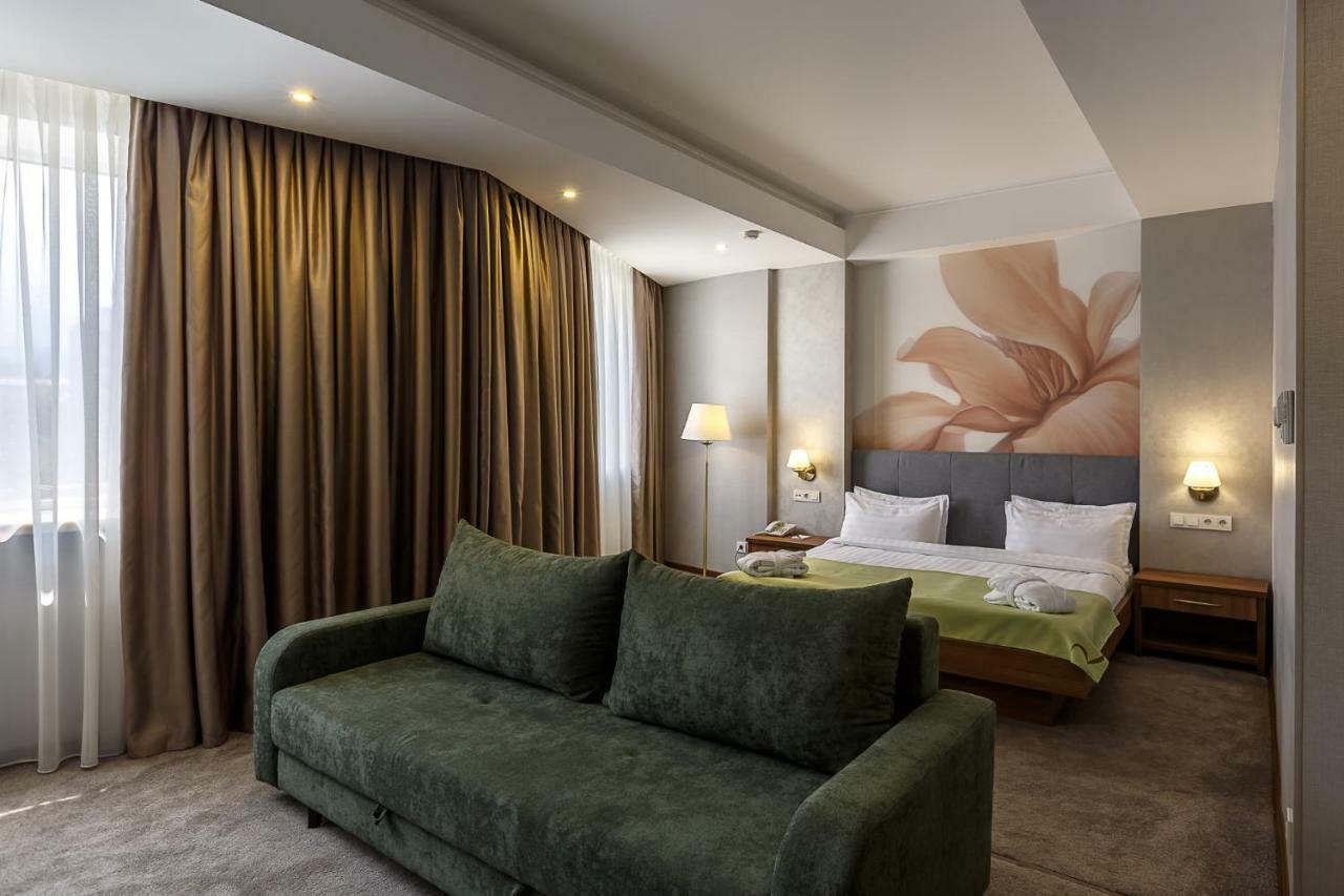 Renion Hills Hotel Almaty Luaran gambar