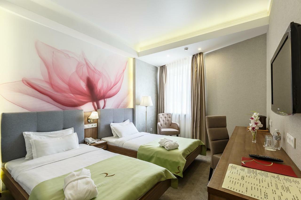 Renion Hills Hotel Almaty Luaran gambar