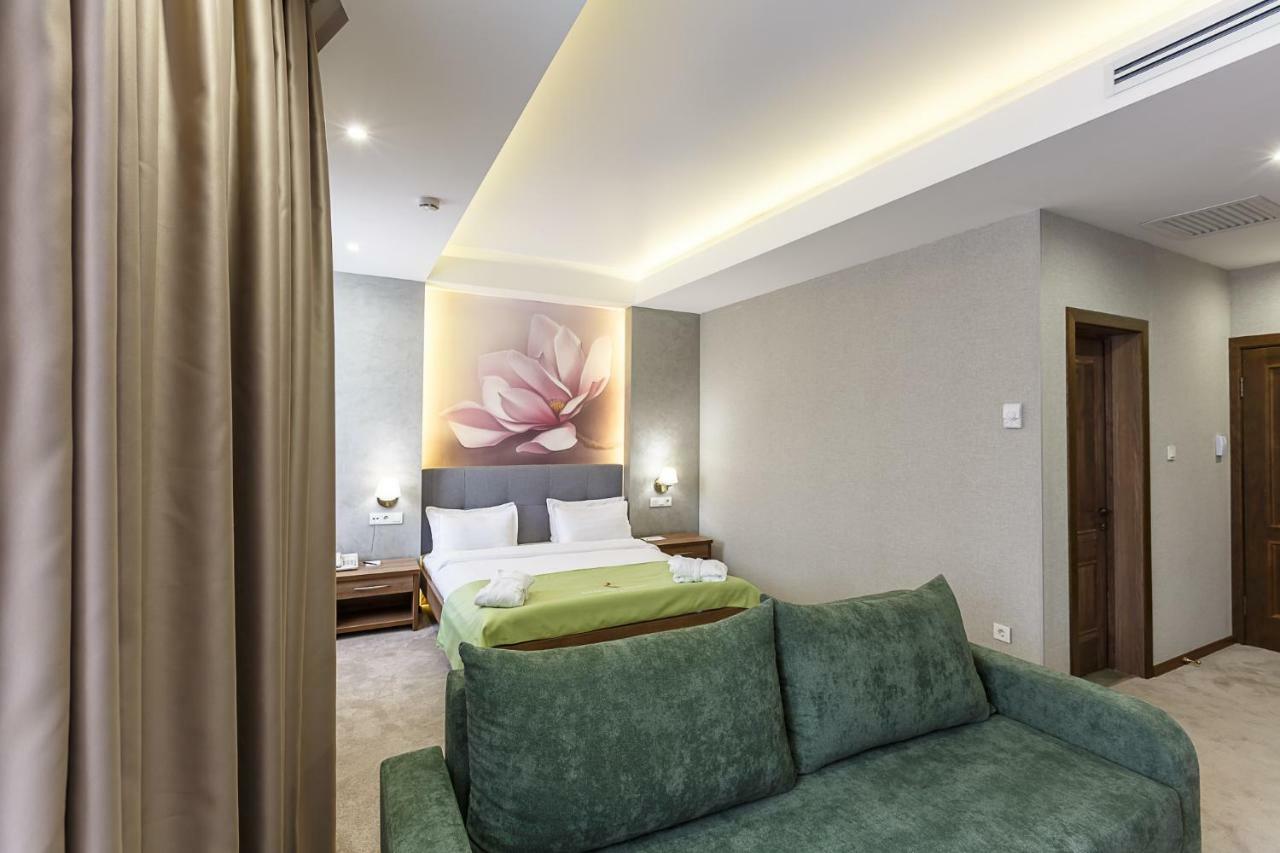 Renion Hills Hotel Almaty Luaran gambar